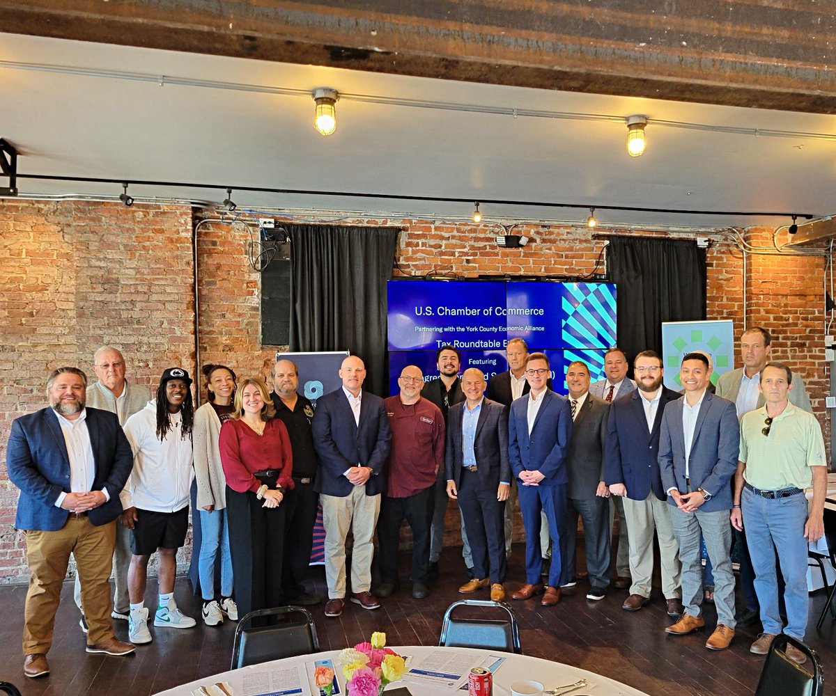 ryangleas's tweet image. Enjoyed hosting a @USChamber tax roundtable with @RepSmucker today in partnership with the @YCEAPA with biz leaders and CoC partners (@PAChamber, @Lanc_Chamber &amp;amp; @ReadingChamber) to discuss tax provisions in the OBBBA, including The Main Street Tax Certainty Act. #progrowth