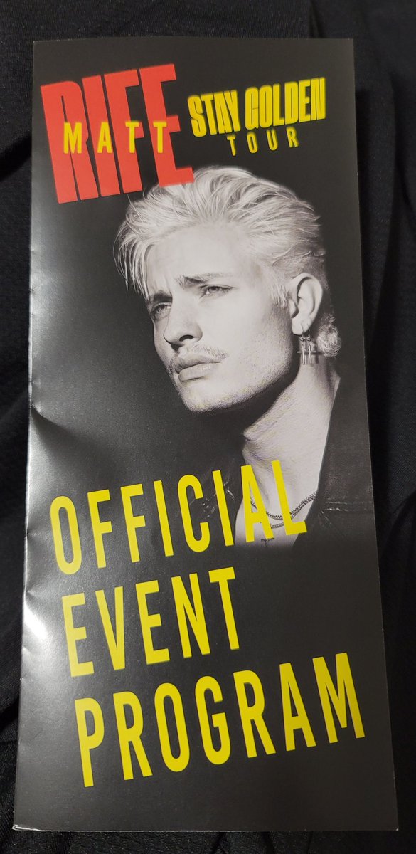 showcapricalove's tweet photo. @mattrife Son &amp; I drove down from BC to see you in Seattle (saw u prev in Victoria) 
Me:"we can't miss the next show NEAR us"
Him:"we just missed one in New West" 
He burst in my room today with the news that you added shows We got tickets! See you Saturday! 🤟🏻 #DrinkDineLaugh 🤟🏻 https://t.co/vULxHxeuAd