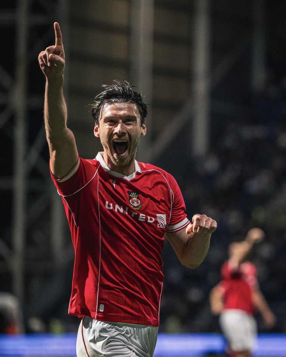 The Football History Boys (@tfhbs) on Twitter photo Mad stat this…
This is first time EVER in EFL Cup history that three Welsh 🏴 clubs have reached the 3rd round!
Swansea, Cardiff and Wrexham all progressed this evening… Mad stat this…
This is first time EVER in EFL Cup history that three Welsh 🏴 clubs have reached the 3rd round!
Swansea, Cardiff and Wrexham all progressed this evening…