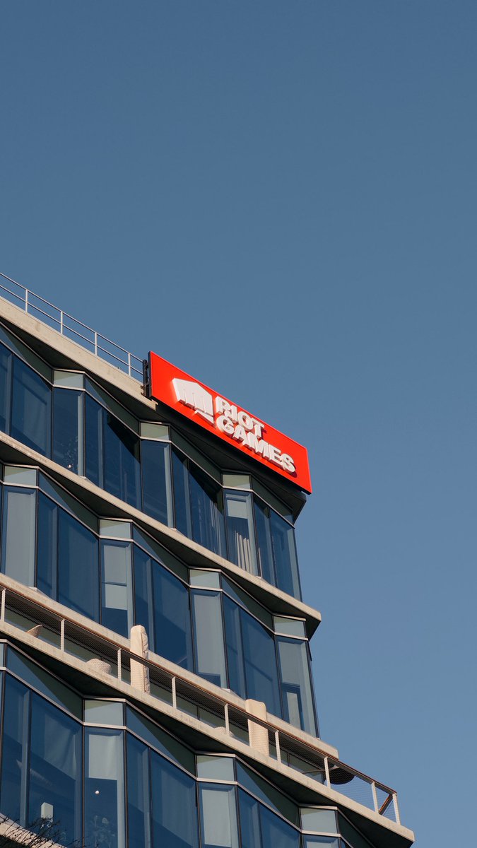 1 Year with @RiotGames. 🎮✌️

Crazy to think it’s been a whole year on the <a href="/valesportsna/">VALORANT Esports NA</a> product or crazier that I moved out of my hometown just 3 weeks into my role.

Grateful to work with a talented team on an iconic IP, and to play a part in a sport enjoyed by millions.

And