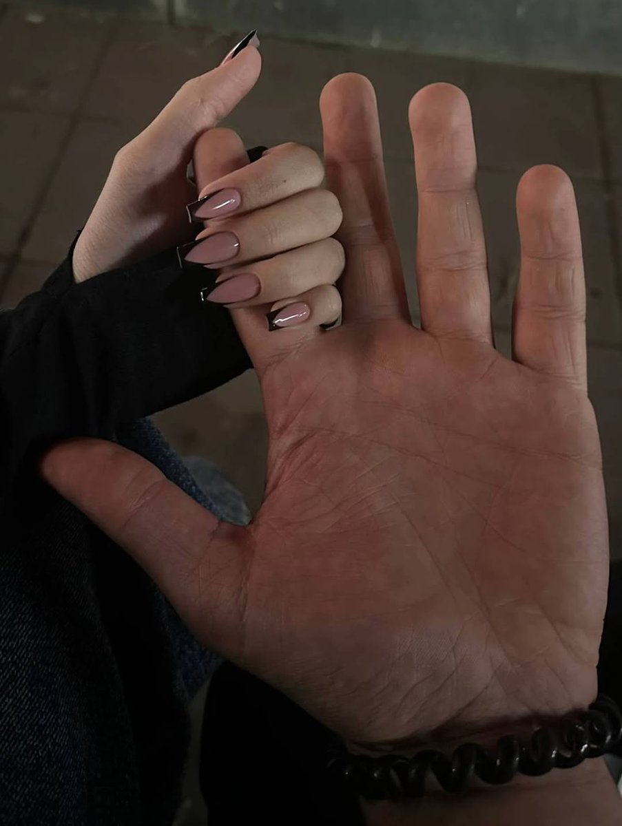 𝐒𝐜𝐫𝐨𝐥𝐥 𝐩𝐢𝐜𝐬 (@scrollpics) on Twitter photo 