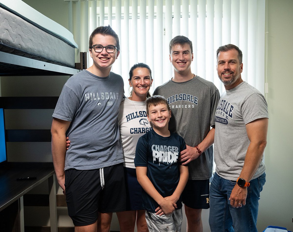 Bags are unpacked, beds are made, books are purchased, and hundreds of goodbye hugs were given. The freshman class is ready to take on their first year as Hillsdale College students. Welcome to the Class of 2029!