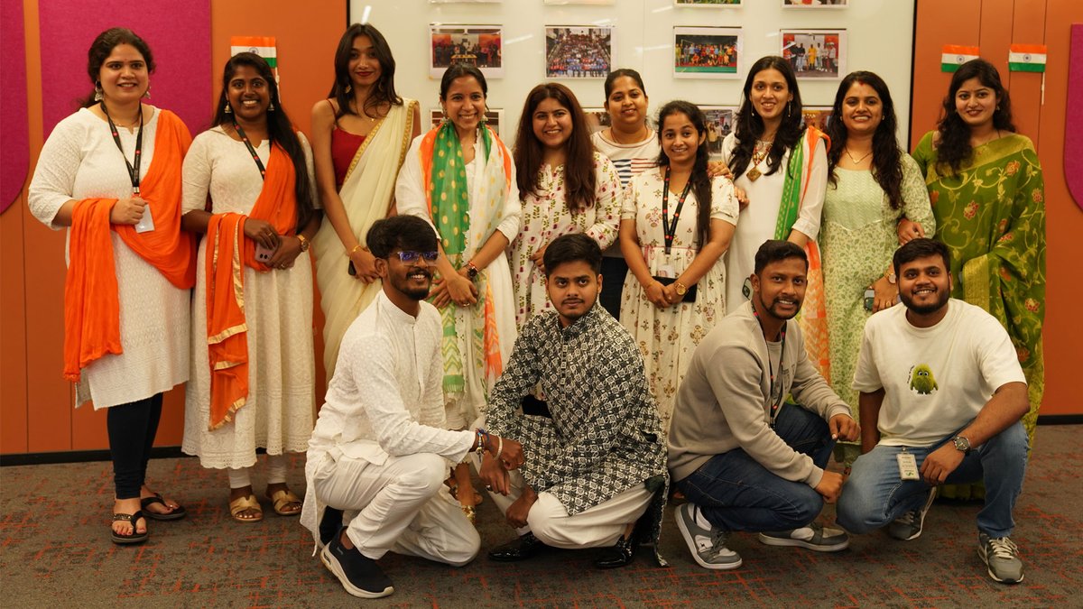 pluralsight's tweet image. Earlier this month, our India team came together for a blood donation drive, collecting 46 units for the Rashtrottana Blood Centre. 👏

Beyond the blood drive, the team also celebrated Independence Day. 

A huge thank you to HapSight, our ITC culture committee, for organizing a…