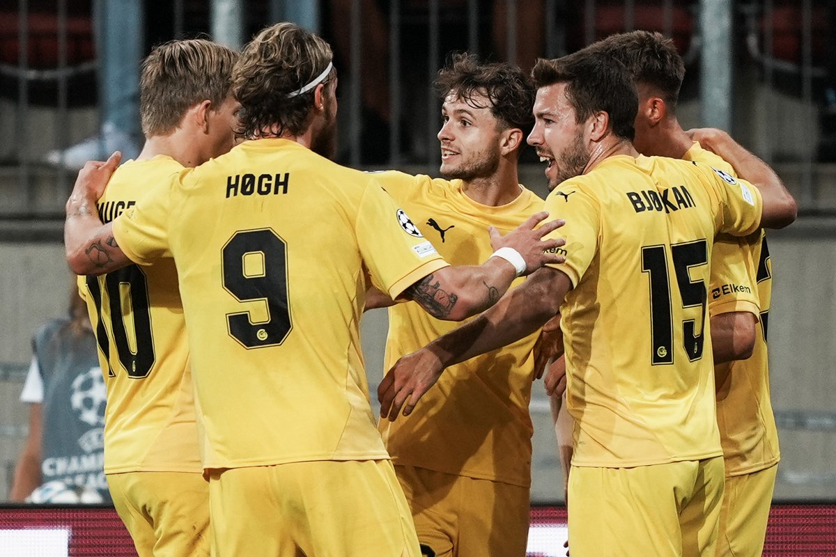 Vi gratulerer så mye til <a href="/Glimt/">FK Bodø/Glimt</a> med plass i Champions League👏 For en prestasjon! fotball.no/turneringer/el…