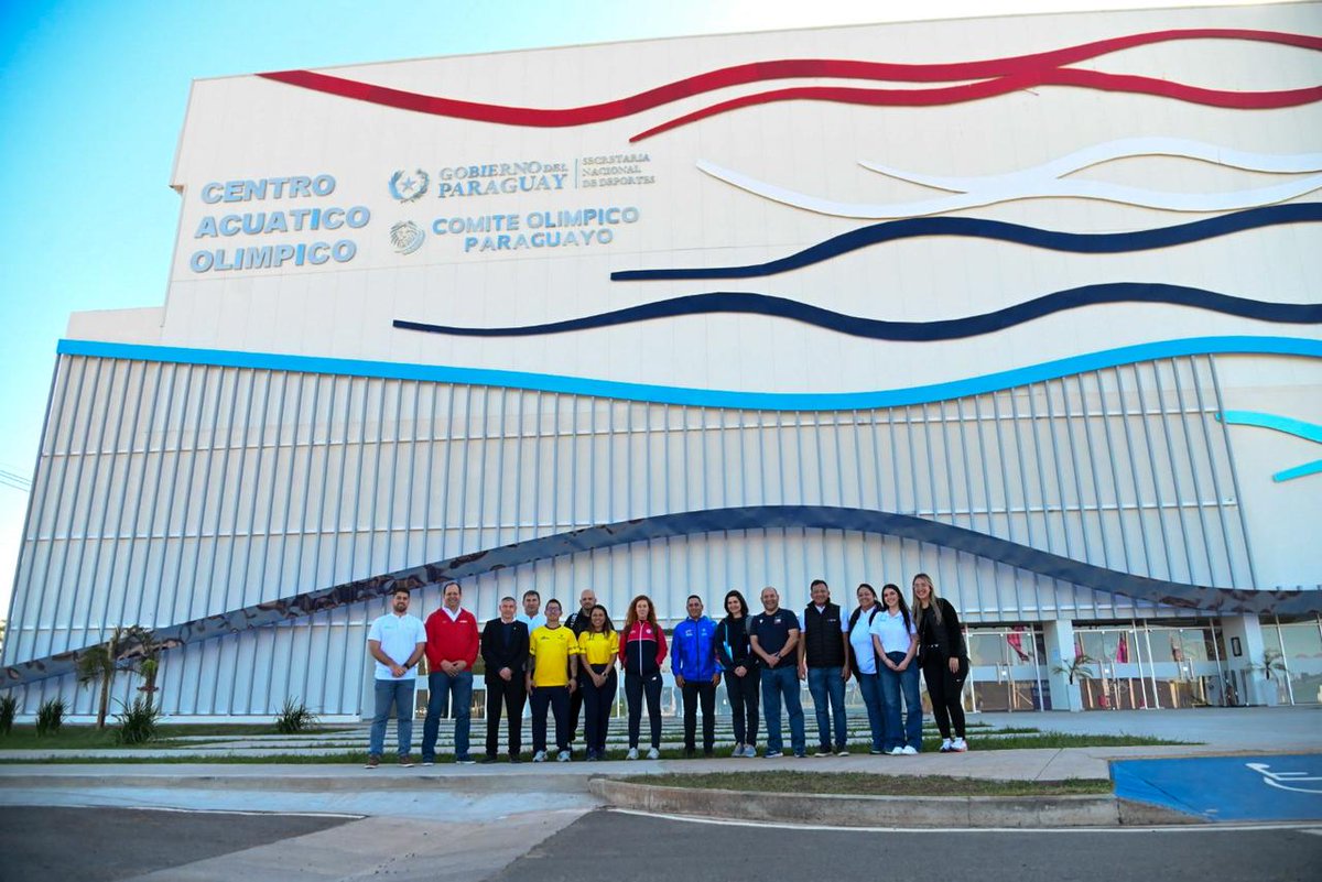 Recorrido por las instalaciones del #ComplejoSND y el Parque Olímpico Paraguayo💪🏽

Con los Jefes de Misión pudimos confirmar que Paraguay está preparado para recibir grandes eventos deportivos internacionales 🙌🏽

#DondeNacenLasLeyendas