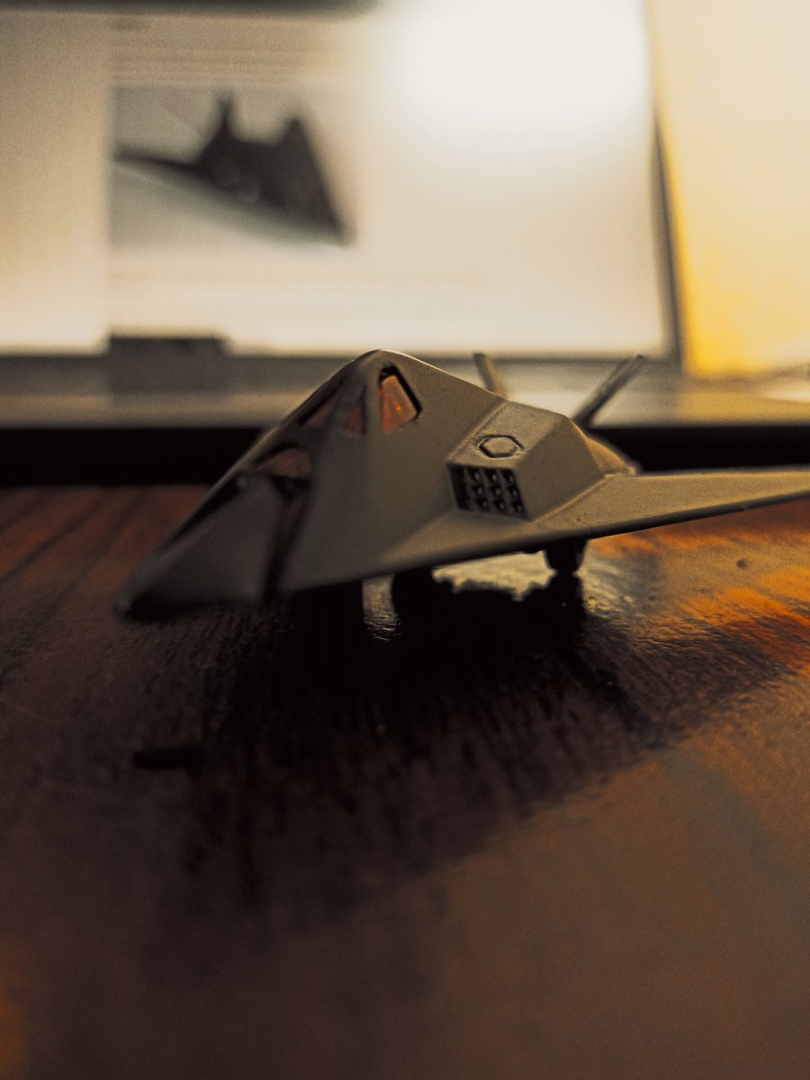 Hackatron211's tweet image. Meet my little fighter jet
f-117 Nighthawk