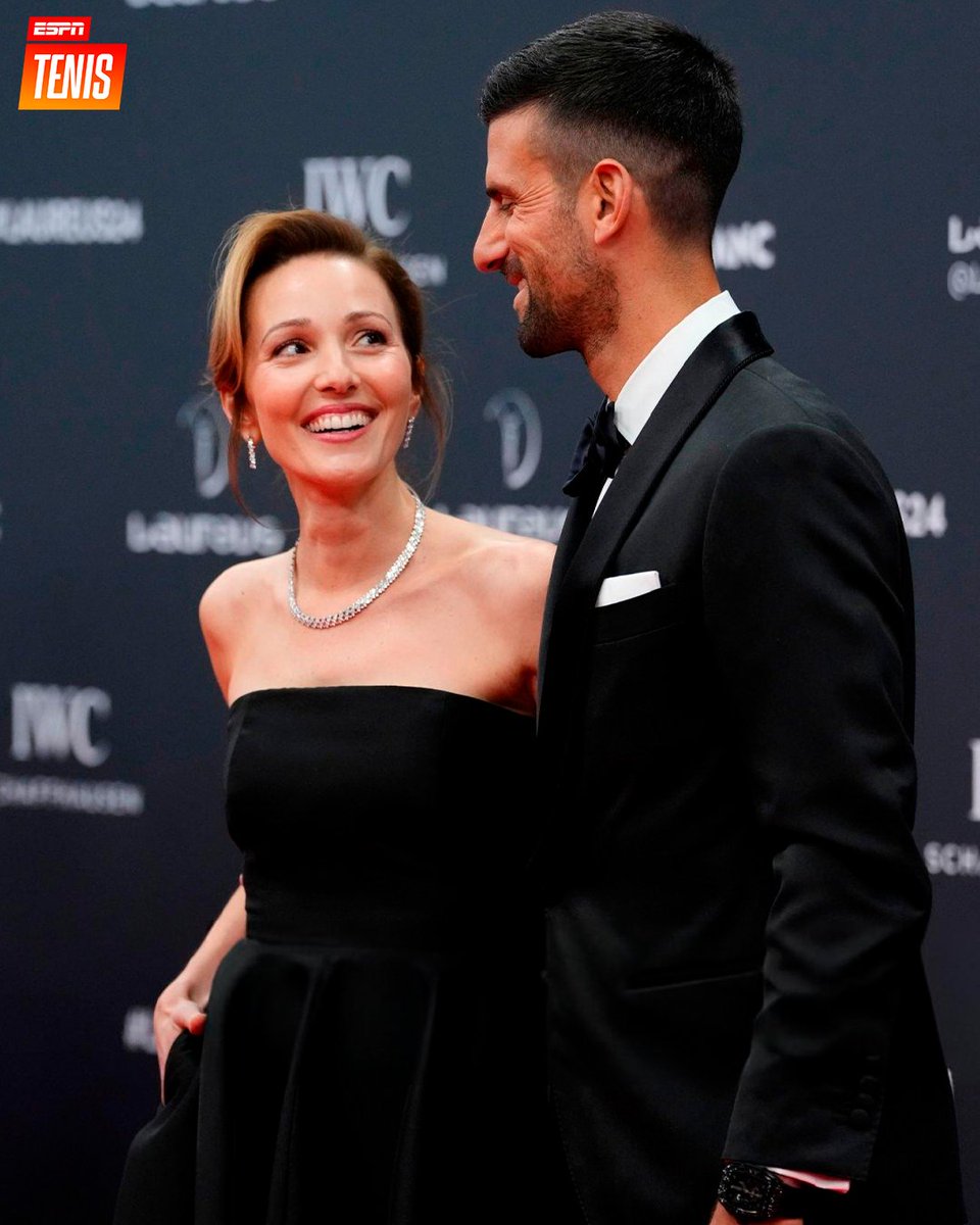 “Mi mujer es una de las pocas personas en el mundo que es capaz de decirme las cosas que no quiero escuchar y de desafiar mis ideas y mis pensamientos... Es la única relación que he tenido en mi vida y es mi pilar. Si también sigo jugando al tenis es por el apoyo que ella da a