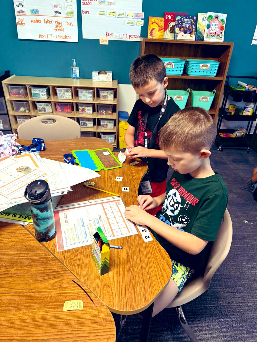 Mrs. Nelson tweet media