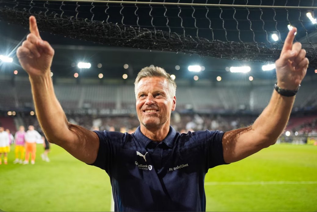 🚨🗣️Kjetil Knutsen om kvalifisering til Champions League:

”I 2007 tror jeg sist det var et lag som var fra Norge i Champions League. Det at vi er oppe og konkurrerer nå, landslaget skal forhåpentligvis til mesterskap, vi håper Brann kommer inn i Europa League, vi håper Rosenborg