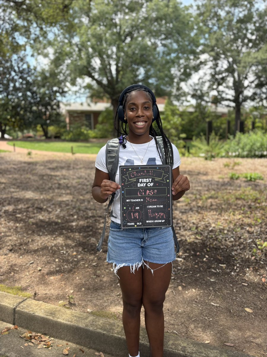 Furman Women's Basketball tweet media