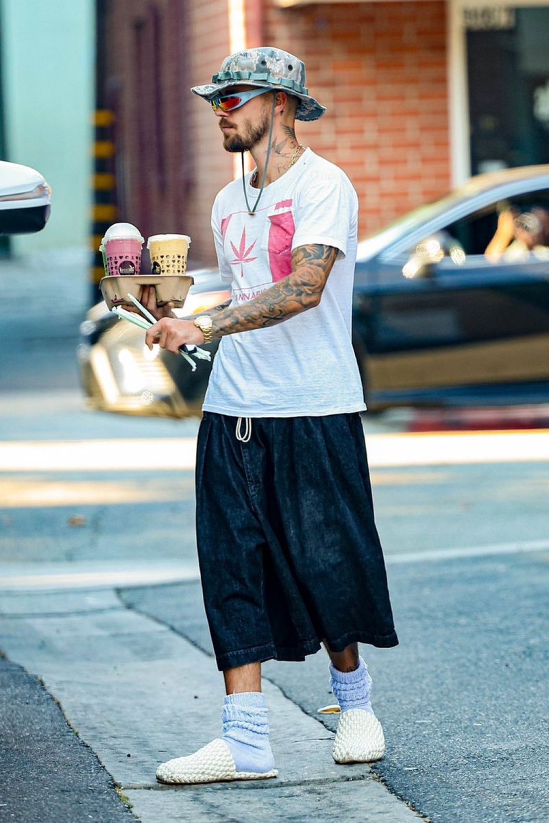 batpwkidrauhls's tweet photo. JUSTIN 🫶🏻 https://t.co/WVyS9zPuvl