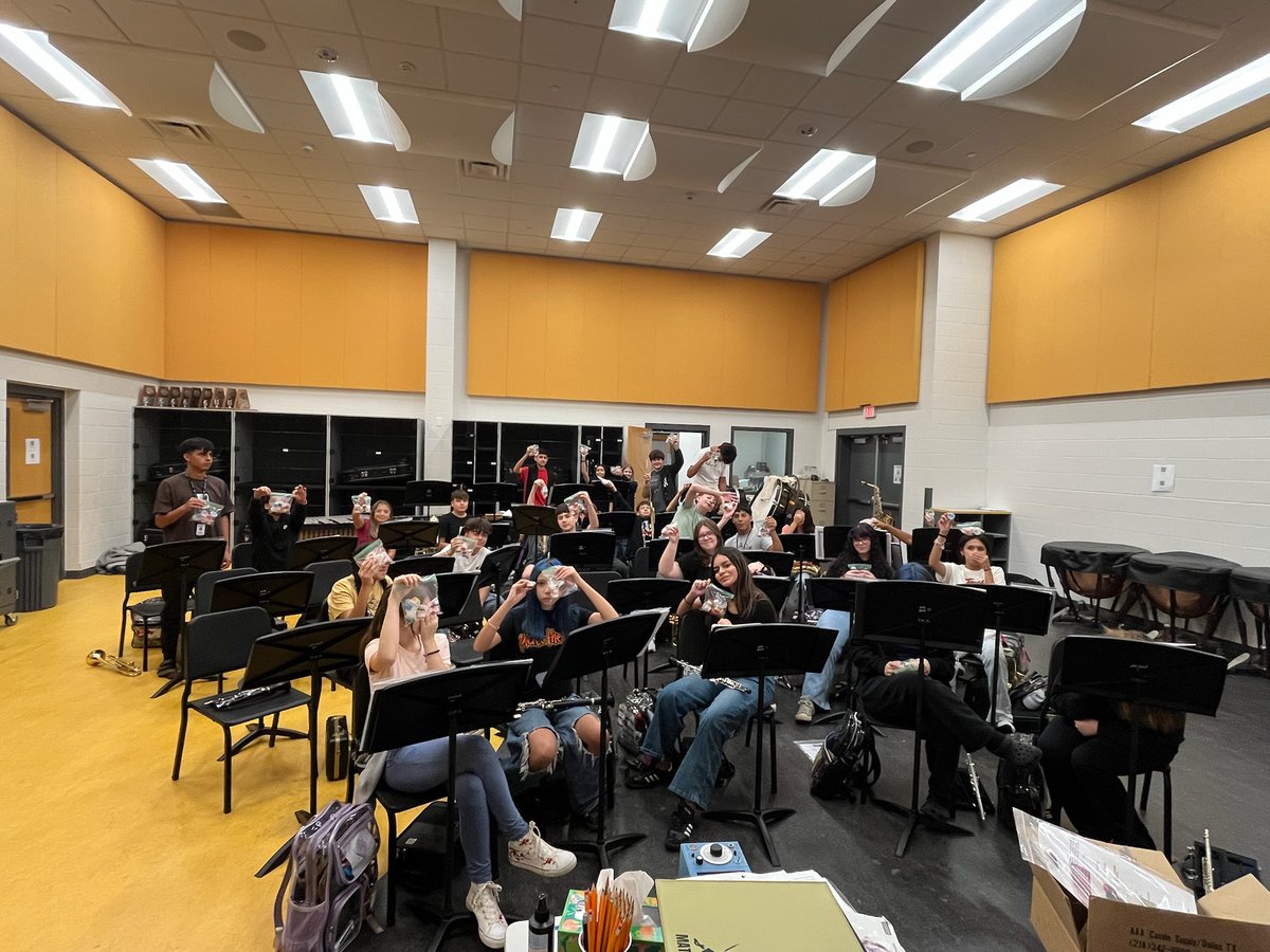 AJB Band has officially begun the Ranch House Candle Fundraiser! Please take a moment to read about what is available, and help out the AJB Band raise money for the 25-26 school year!