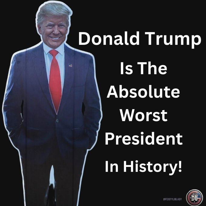 DUnitedGraphics's tweet photo. There is no comparison.

The fact is Trump is the absolute worst president in the history of America.

If you agree, please use the graphic with a post.

#DemsUnited https://t.co/ZFrPZN75mU