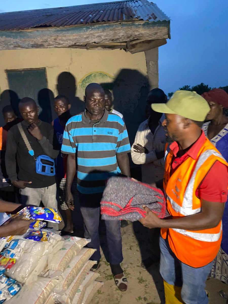 tarabasema (@tarabasema) on Twitter photo Taraba SEMA Successfully Completes Evacuation of Flooded Villages in Lau to Donadda
Thanks to Dr. <a href="/GovAgbuKefas/">Agbu Kefas ⏩</a>' compassion and love for humanity, the Taraba state government has demonstrated its commitment to citizens' safety and well-being. The Taraba State Emergency Taraba SEMA Successfully Completes Evacuation of Flooded Villages in Lau to Donadda
Thanks to Dr. <a href="/GovAgbuKefas/">Agbu Kefas ⏩</a>' compassion and love for humanity, the Taraba state government has demonstrated its commitment to citizens' safety and well-being. The Taraba State Emergency