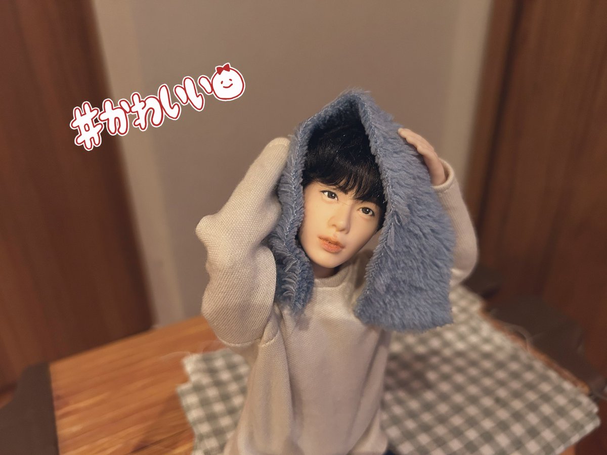 OP_kore04's tweet image. おまけ(*´꒳`*)

ふとした瞬間が可愛い🐹💕

#マテルドールbts
#btsdoll