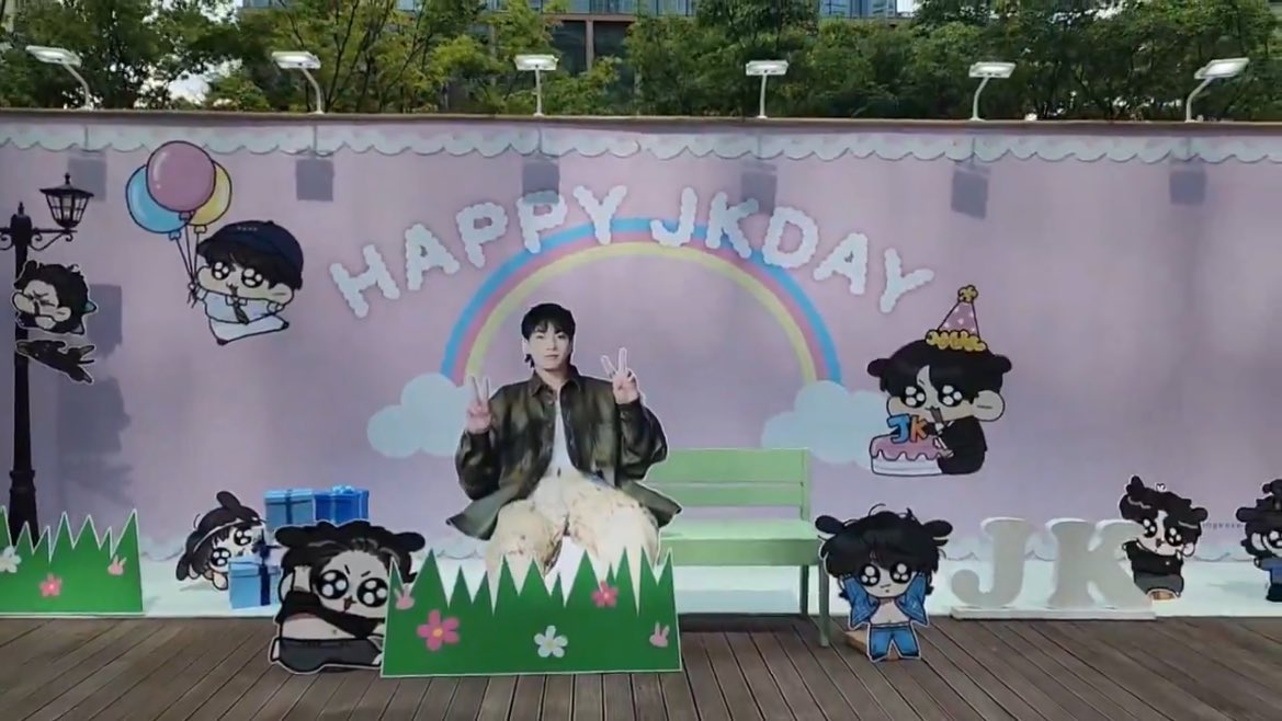 꾹커벨 ♥︎’ (@lightforjk_) on Twitter photo Jungkook birthday photo zone, organized by Mokku & <a href="/JungkookJapan_/">Jungkook JAPAN</a> is already set near HYBE 🥺 getting visited by so many fans! The decorations are super pretty! Jungkook birthday photo zone, organized by Mokku & <a href="/JungkookJapan_/">Jungkook JAPAN</a> is already set near HYBE 🥺 getting visited by so many fans! The decorations are super pretty!