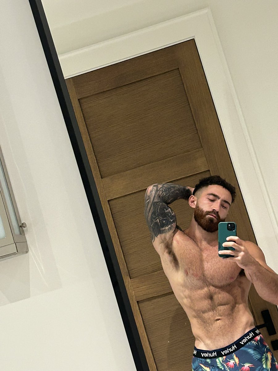 Yeah I know I’m sexy