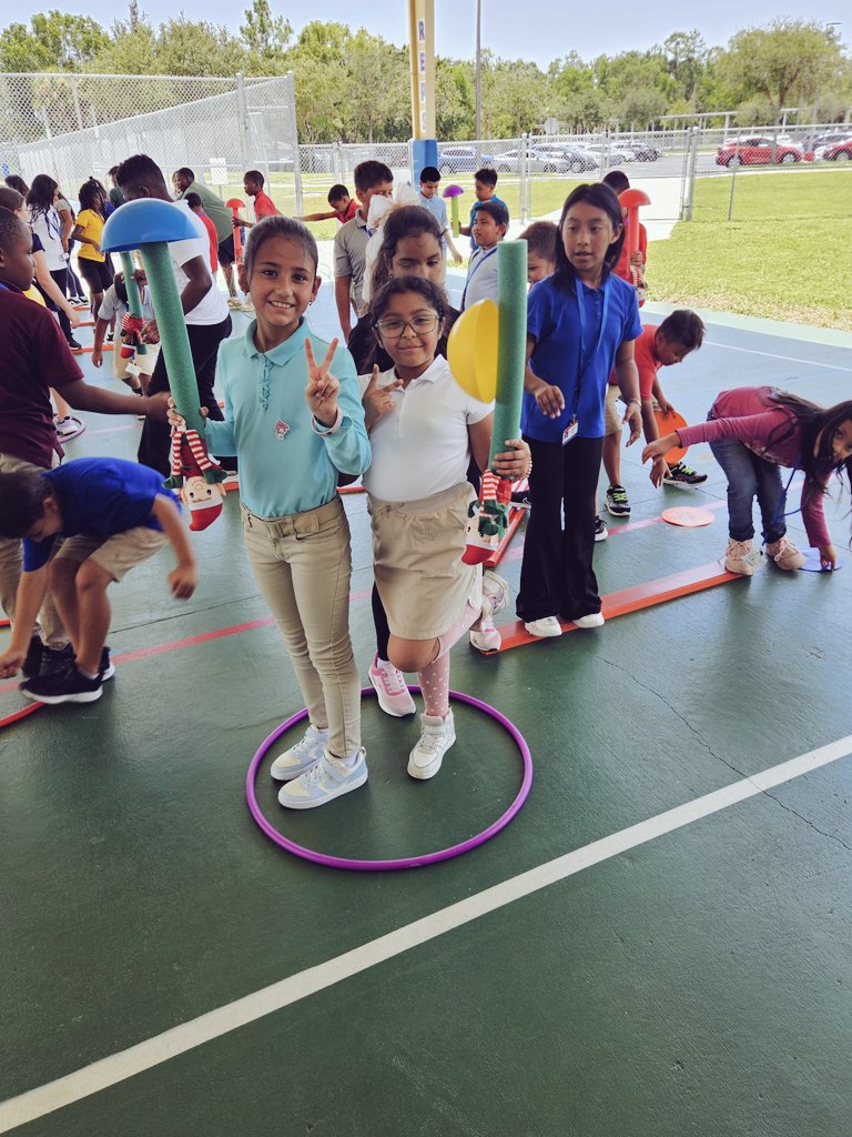 MDE_StarsPE tweet media