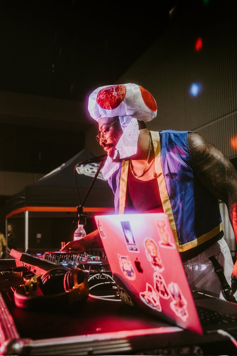 My boys dj seshs were lit!!