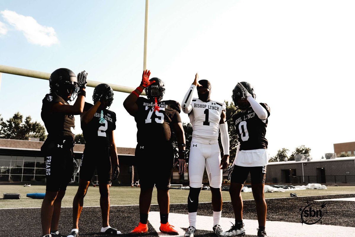 audric_nkwamo70's tweet image. New team same mission‼️@BSublet @BMFMoats @CoachMillerick @BlueChipOL @TXTopTalent @dctf @FriarFootball @TXPrivateFBGuy @TXPSMedia @TeamLSCSN @sixstarfootball @247recruiting @Rivals @Jason_Howell @THEPLATFORMDR @CoachWilliamsII @Marchen44