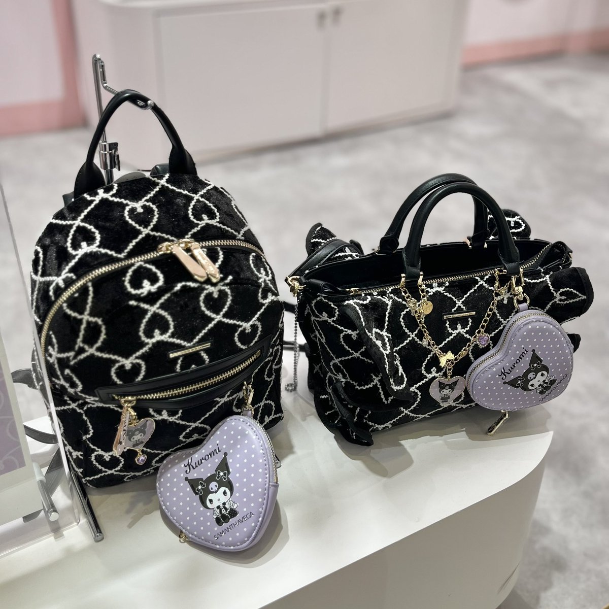 【新品美品】渋谷アップルストア　リニューアル記念　ノベルティセット 新品美品】渋谷アップルストア リニューアル記念 ノベルティ
