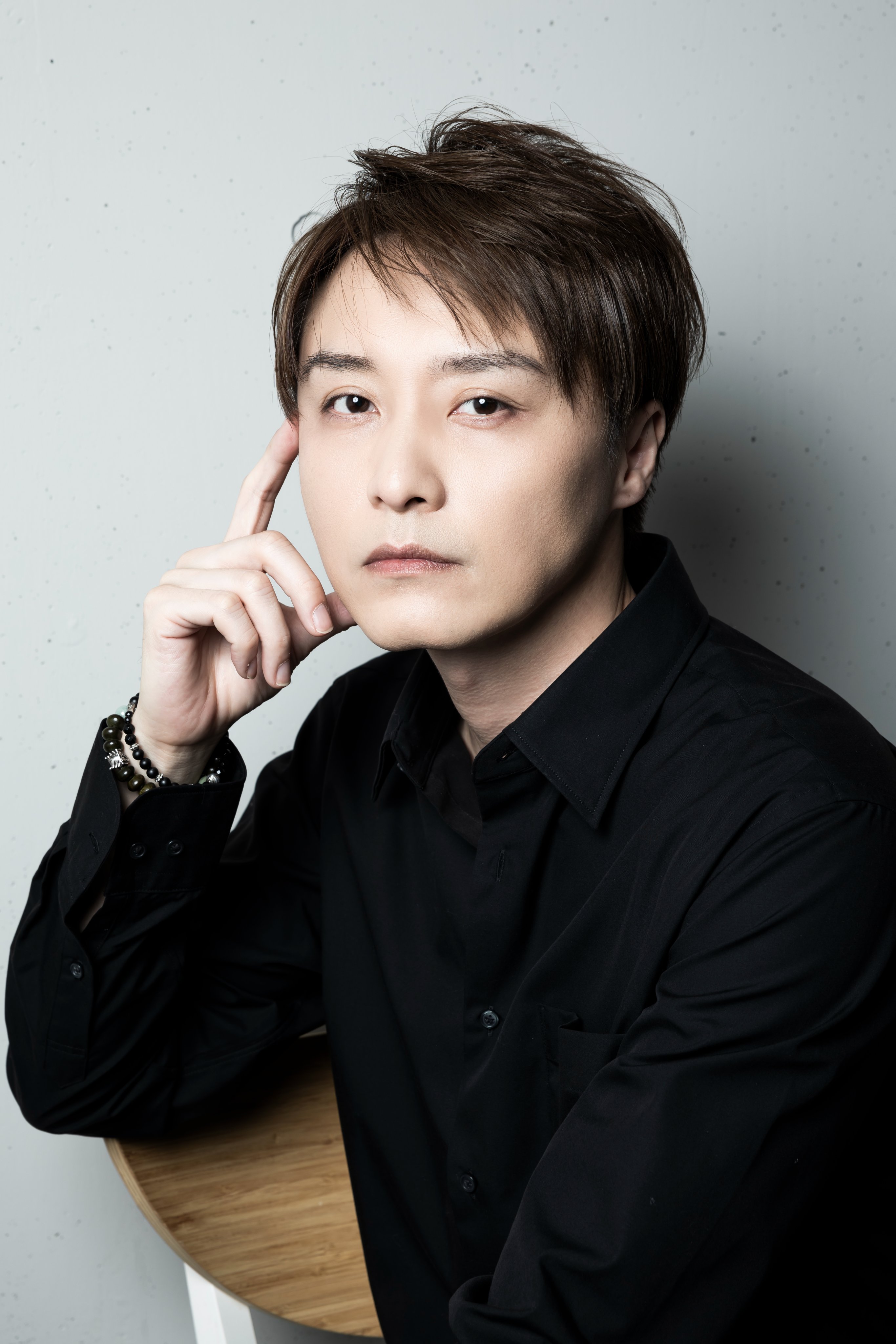 徳山秀典 / LIVE TOUR 2011 SHOUT ～東から来ました～ 徳山秀典 HIDENORI TOKUYAMA LIVE TOUR 2011 SHOUT I CAME FROM