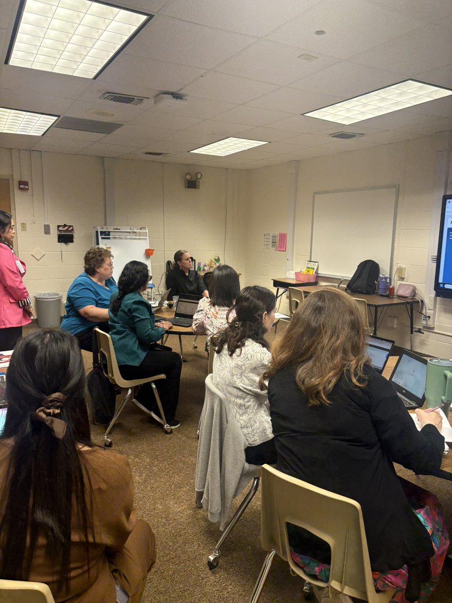 Enjoyed sharing PLC time with Mrs. Lopez <a href="/Goliad_Elem/">Goliad Elementary</a> ! She conducted MAP training, and I led Lightspeed/Apple Classroom training. #teamECISD
