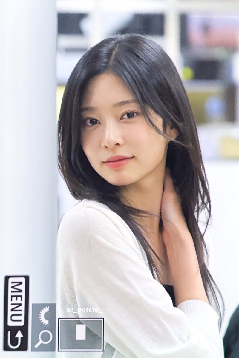 ae_potato_'s tweet image. 250827 HND 입국

#김민주 #민주 #KIMMINJU #ミンジュ #아이즈원 #IZONE