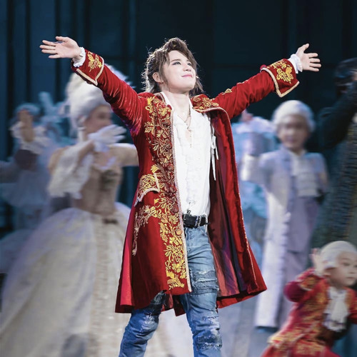 #뮤지컬배우김준수_천번의감동
뮤지컬 1000회 축하해 🩷👏 
#KIMJUNSU_1000th_STAGE