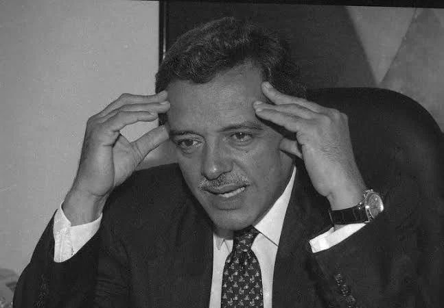 Hoy se cumplen 9 años de la partida de mi gran amigo, el Lic. Hstuey Decamps Jiménez.
Su recuerdo vive en cada conversación, en cada reunión compartida, en cada batalla democrática que seguimos librando.
Tu legado sigue presente. Dios te tenga en su gloria.