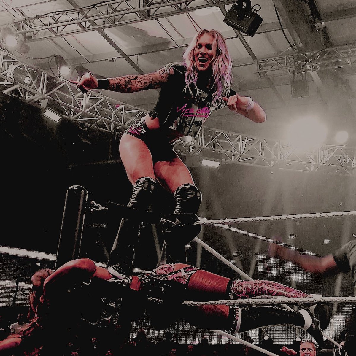 SOLSNATCHIN's tweet image. got to kick some ass for my birthday! 🥳