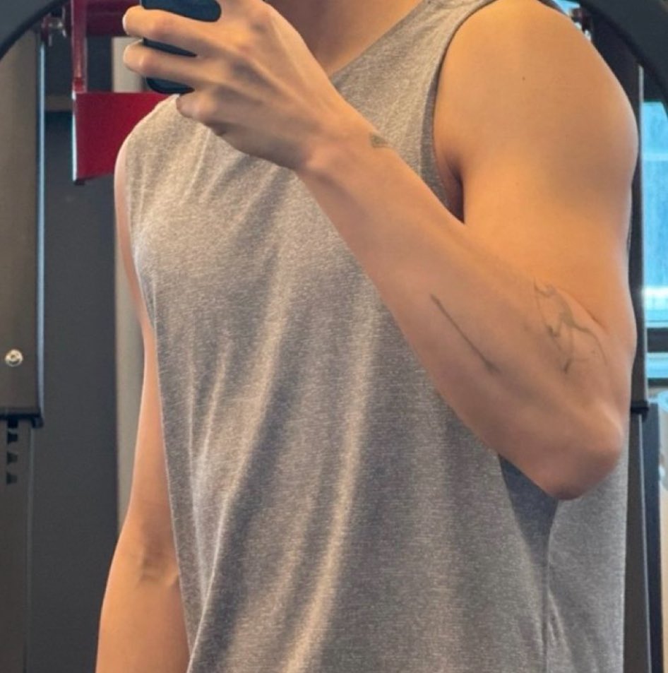 PARK CHANYEOL😭