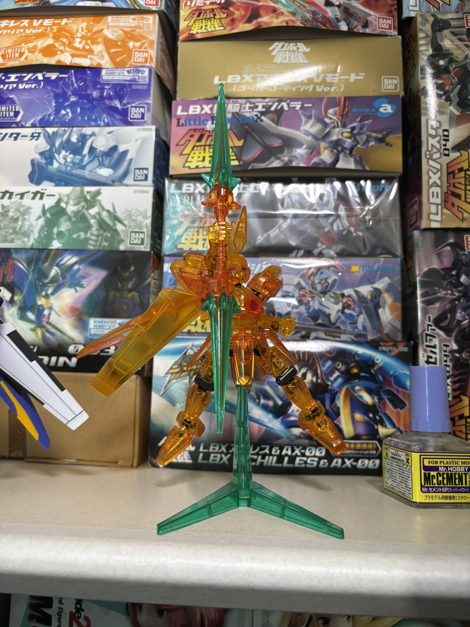 ダンボール戦機　オーディーン　Xモード バンダイ(BANDAI)|LBXオーディン Xモード ゴールドコーティング
