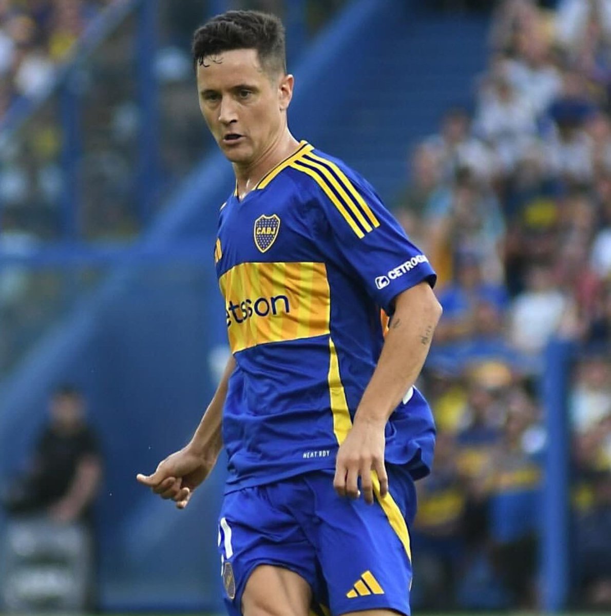 HormigaXeneize's tweet photo. BUENAS NOTICIAS 
Belmonte y Ander Herrera están en la etapa final de recuperación.

Para el DT son los pulmones del equipo

Vía @Eze_sosa https://t.co/mqwn85Xx04