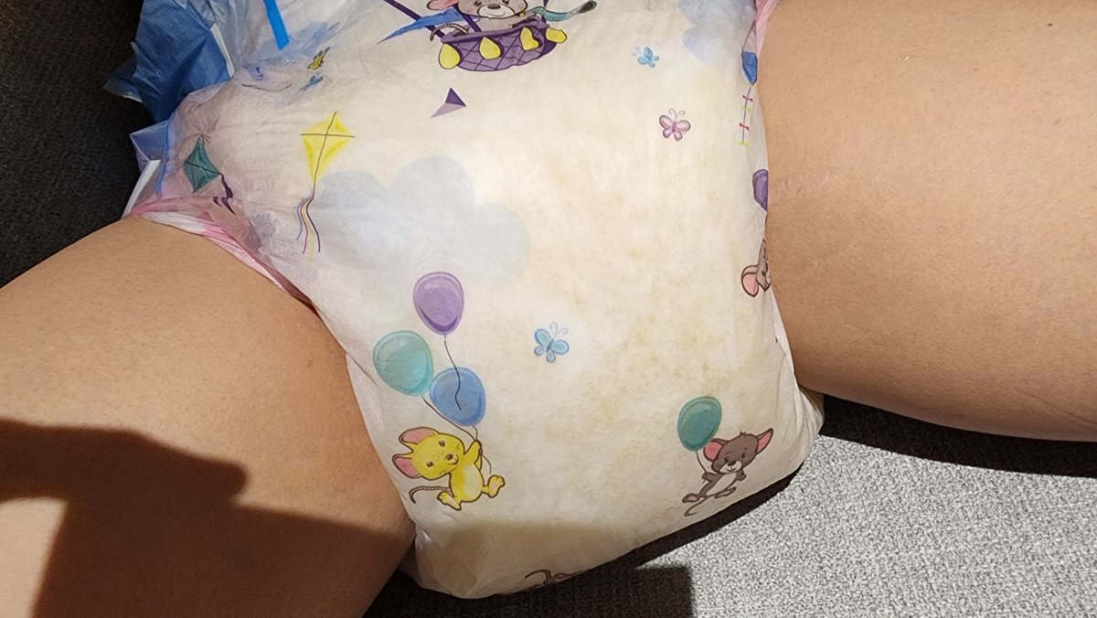 Jae_teii's tweet photo. Had about 24 hours protection in #rearz with a rearz booster. Look at how big it swell up. #abdl https://t.co/Eq4BC4bCCK