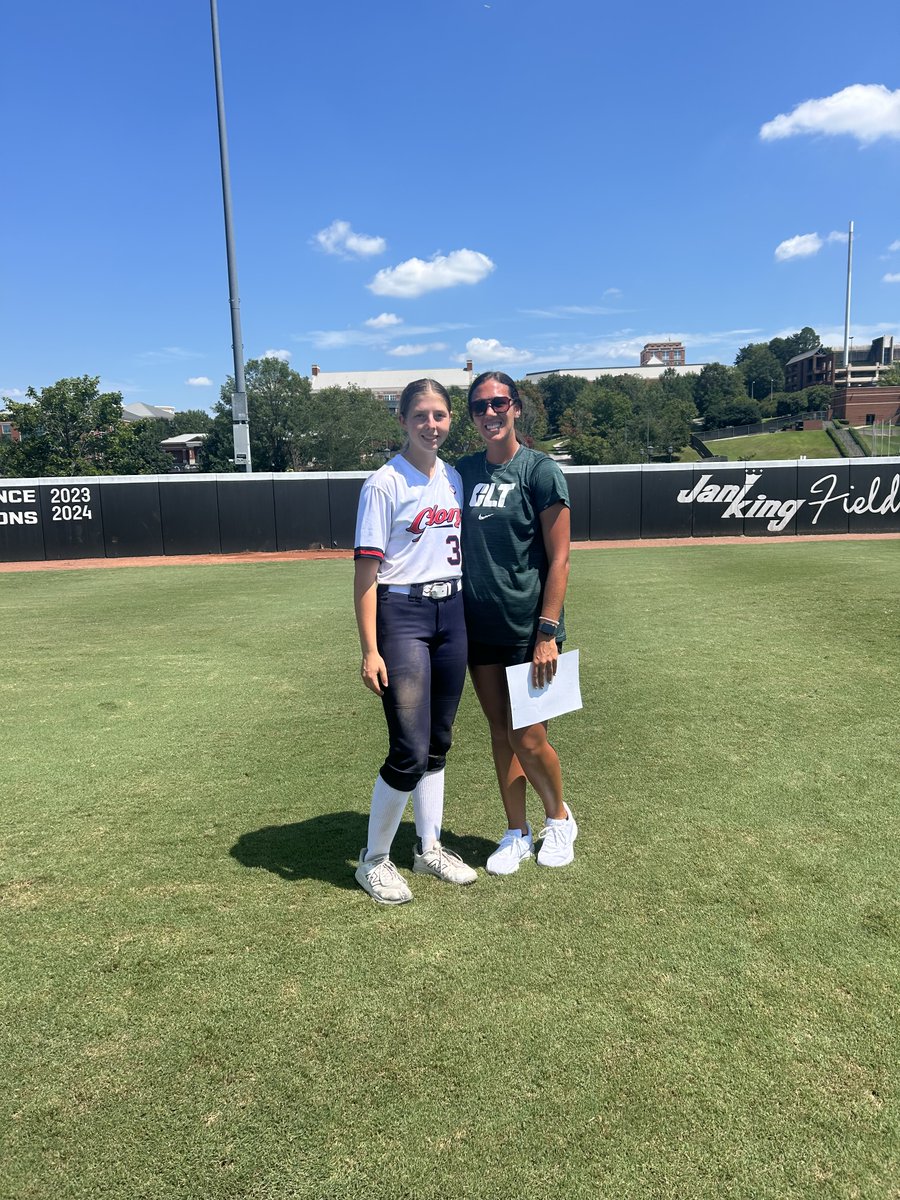 Thank you <a href="/CharlotteSB/">Charlotte Softball</a>  for a great camp on Sunday.  It was a great time working with the coaches and players.  <a href="/VAGloryFP/">VA Glory Fastpitch</a> <a href="/16GloryNational/">VA Glory 16u National - Christiansen/Bronowicz</a> <a href="/thecolinchrist/">Colin Christiansen</a> <a href="/kelly_bronowicz/">Kelly Shipman-Bronowicz</a> <a href="/SuzyWillemssen/">Suzy Willemssen</a> <a href="/BlackCatFP/">Black Cat Fastpitch</a> <a href="/D1Softball/">D1Softball</a> <a href="/SBRRetweets/">Softball Recruiting Reposts</a>