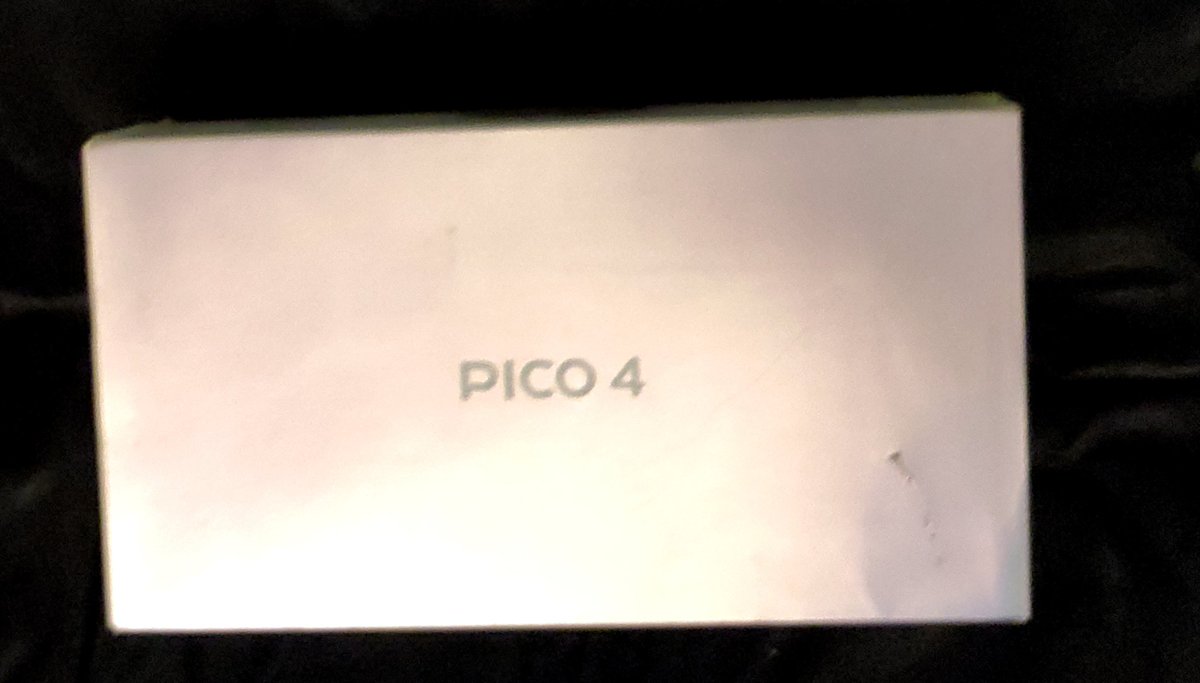 PARALLAX-SHIFT tweet media