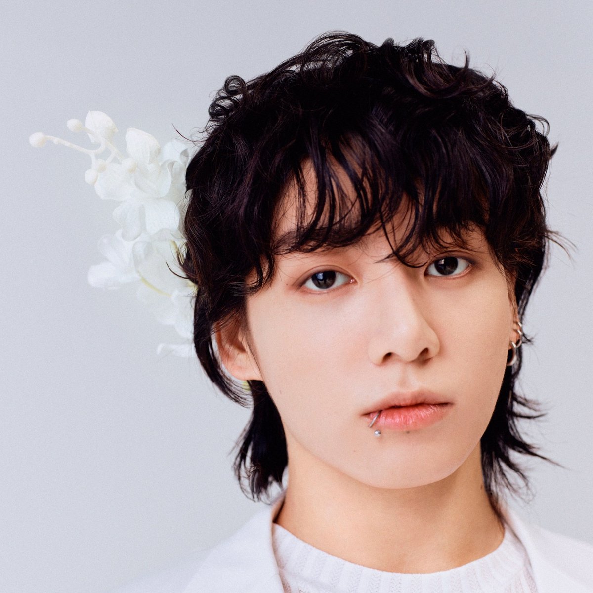“Seven” by #JungKook becomes the first and only song by an Asian soloist to spend 109 weeks on both the Billboard Global 200 and Billboard Excl. US.