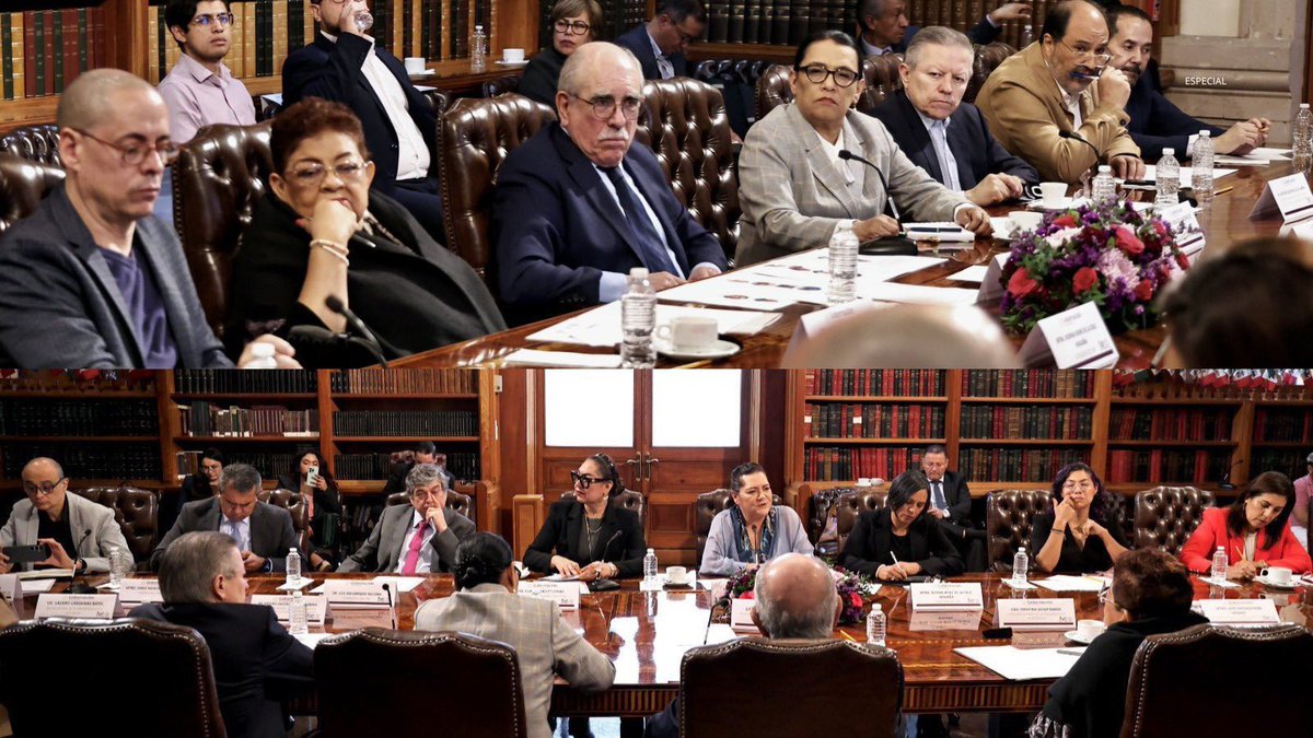 Adriana Dávila (@adrianadavilaf) on Twitter photo ¿Y la pluralidad? Ningún representante de la sociedad en la Comisión Presidencial para la Reforma Electoral.
Los consejeros del <a href="/INEMexico/">@INEMexico</a> convertidos en trabajadores de Palacio Nacional; que mal presagio para la democracia. ¿Y la pluralidad? Ningún representante de la sociedad en la Comisión Presidencial para la Reforma Electoral.
Los consejeros del <a href="/INEMexico/">@INEMexico</a> convertidos en trabajadores de Palacio Nacional; que mal presagio para la democracia.