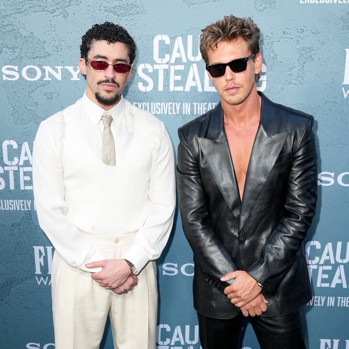 Access Bad Bunny tweet media