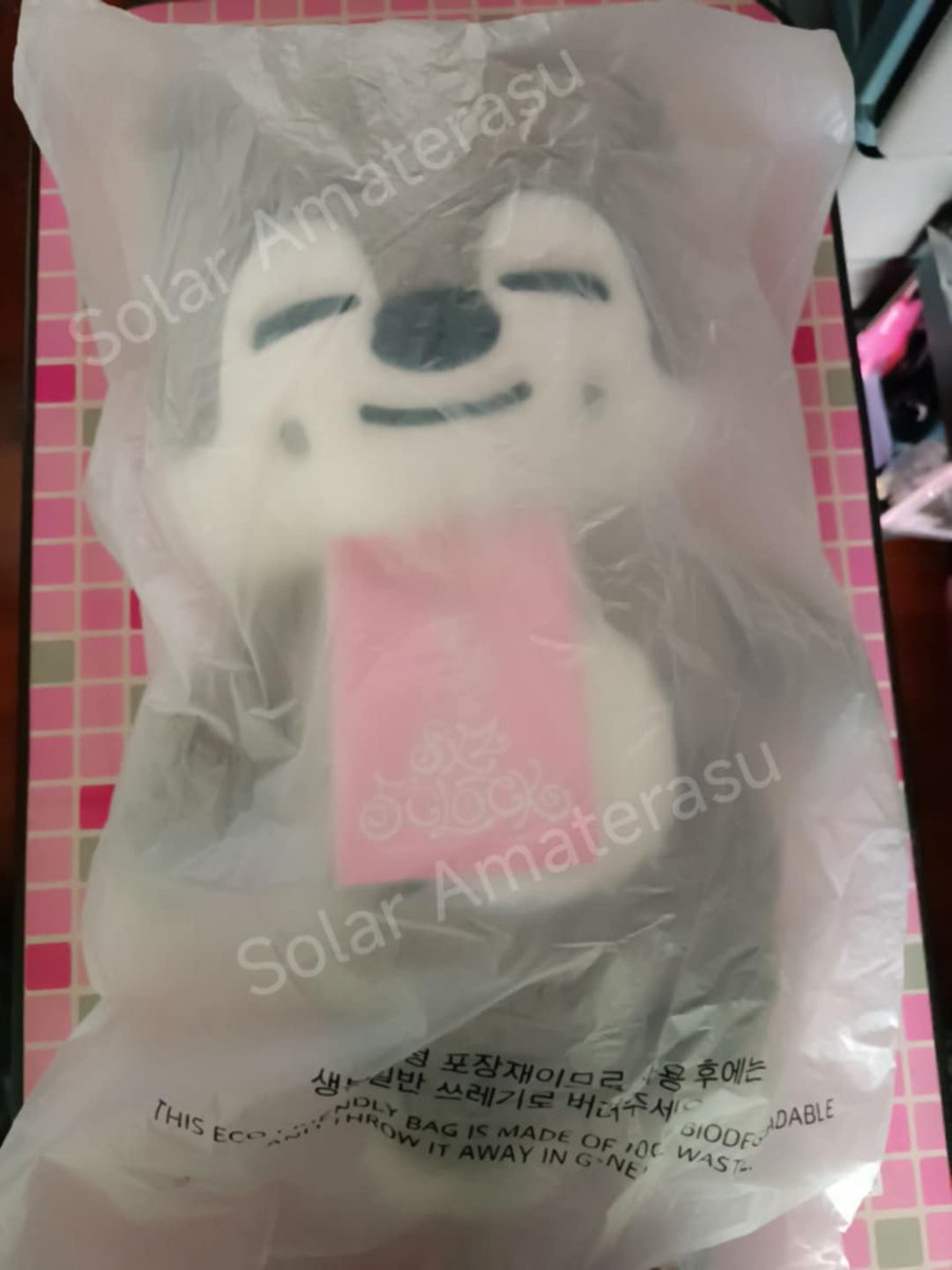 solar_amaterasu's tweet photo. [WTS] Stray Kids SKZOO PLUSH TEDDYBEAR Ver. - SKZ 5'CLOCK Wolf Chan
Size : 58X30CM
✅มีพาสปอร์ต ป้ายยังอยู่
5500฿ รวมส่ง พร้อมส่ง 
รับผ่อน นัดรับได้สะดวกแถวม.เกษตรบางเขน  แกะเช็คของแล้วเก็บกลับ
#ตลาดนัดเด็กหลง #ตลาดนัดstraykids #wolfchan #skzoo #skz #TeddyBear #straykidssale #WTS https://t.co/C56rsfNlbL