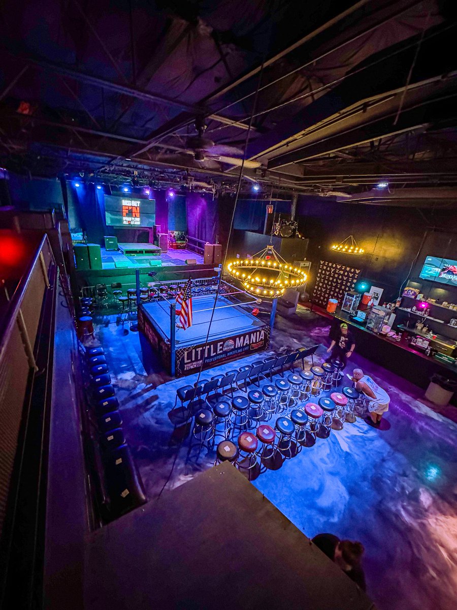 Lookin like we are going to have a sell out tonight. 
Sorry if you didn’t get tickets 😅