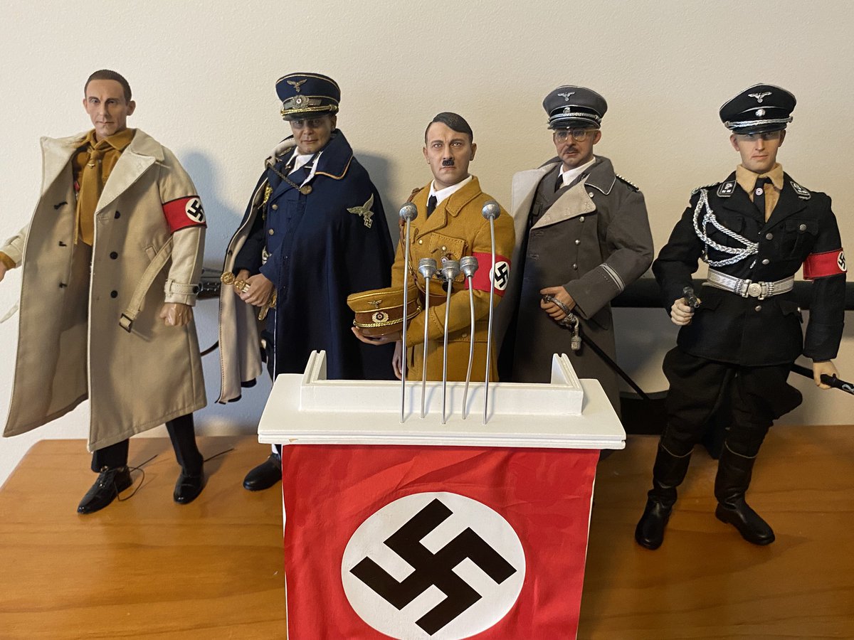 Lego Hitler tweet media