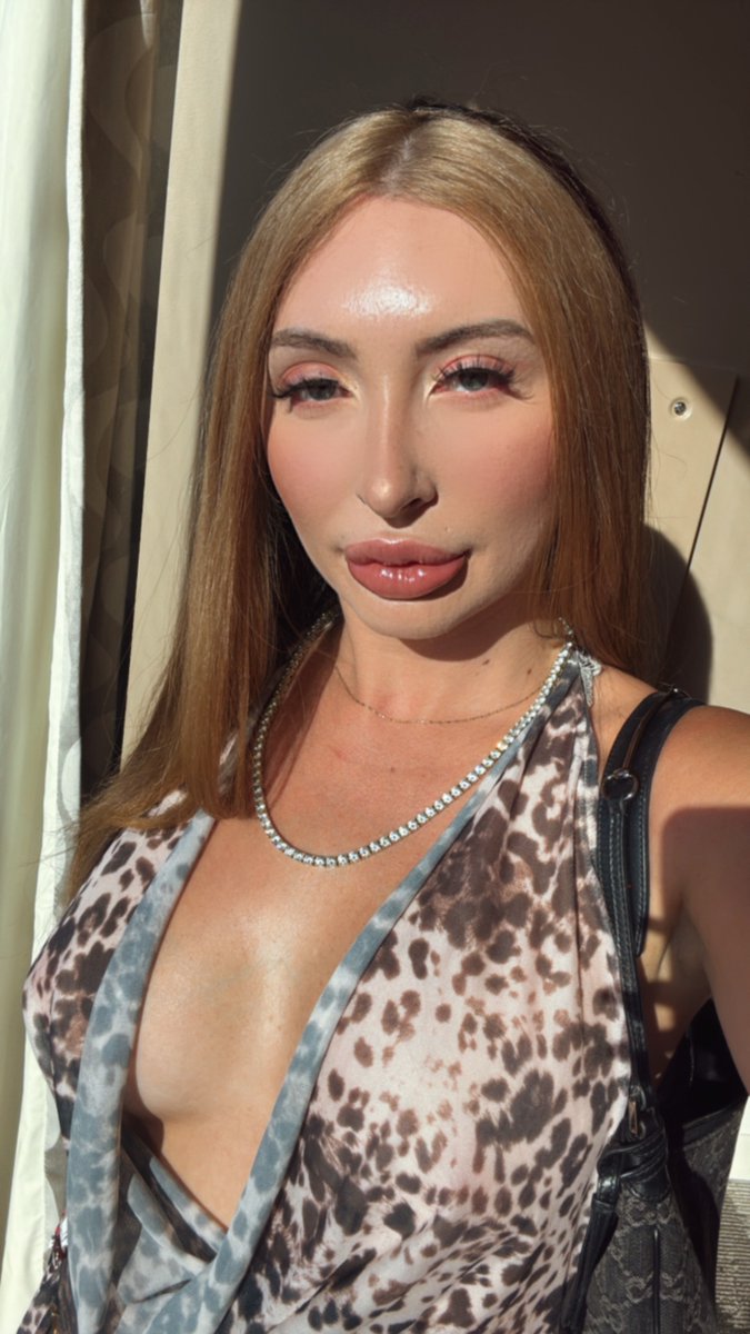 Nani - Exxxotica Chicago - April 11-13 (@nani_clicks) on Twitter photo ⭐️ It's time for the awards! ⭐️I've nominated my favorite star <a href="/ninanaplesxxx/">Nina Naples (NJ Exxxotica Oct 24th-26th)</a> in the below categories ✨ for the pre-nomination at <a href="/avnawards/">AVN Awards</a>! Now it's your turn!
unsung-darling
vote links-
avn.com/awards/pre-nom…
#AVNAwards #SupportYourFavorites #AwardsSeason #CastingVotes ⭐️ It's time for the awards! ⭐️I've nominated my favorite star <a href="/ninanaplesxxx/">Nina Naples (NJ Exxxotica Oct 24th-26th)</a> in the below categories ✨ for the pre-nomination at <a href="/avnawards/">AVN Awards</a>! Now it's your turn!
unsung-darling
vote links-
avn.com/awards/pre-nom…
#AVNAwards #SupportYourFavorites #AwardsSeason #CastingVotes