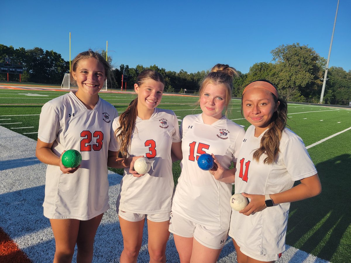 Games balls in the win at North Put earned by Sophia Shea, Alexis Bennett, Zetta Zachary, &amp; Genesis Reyes ⚽️🧡💙