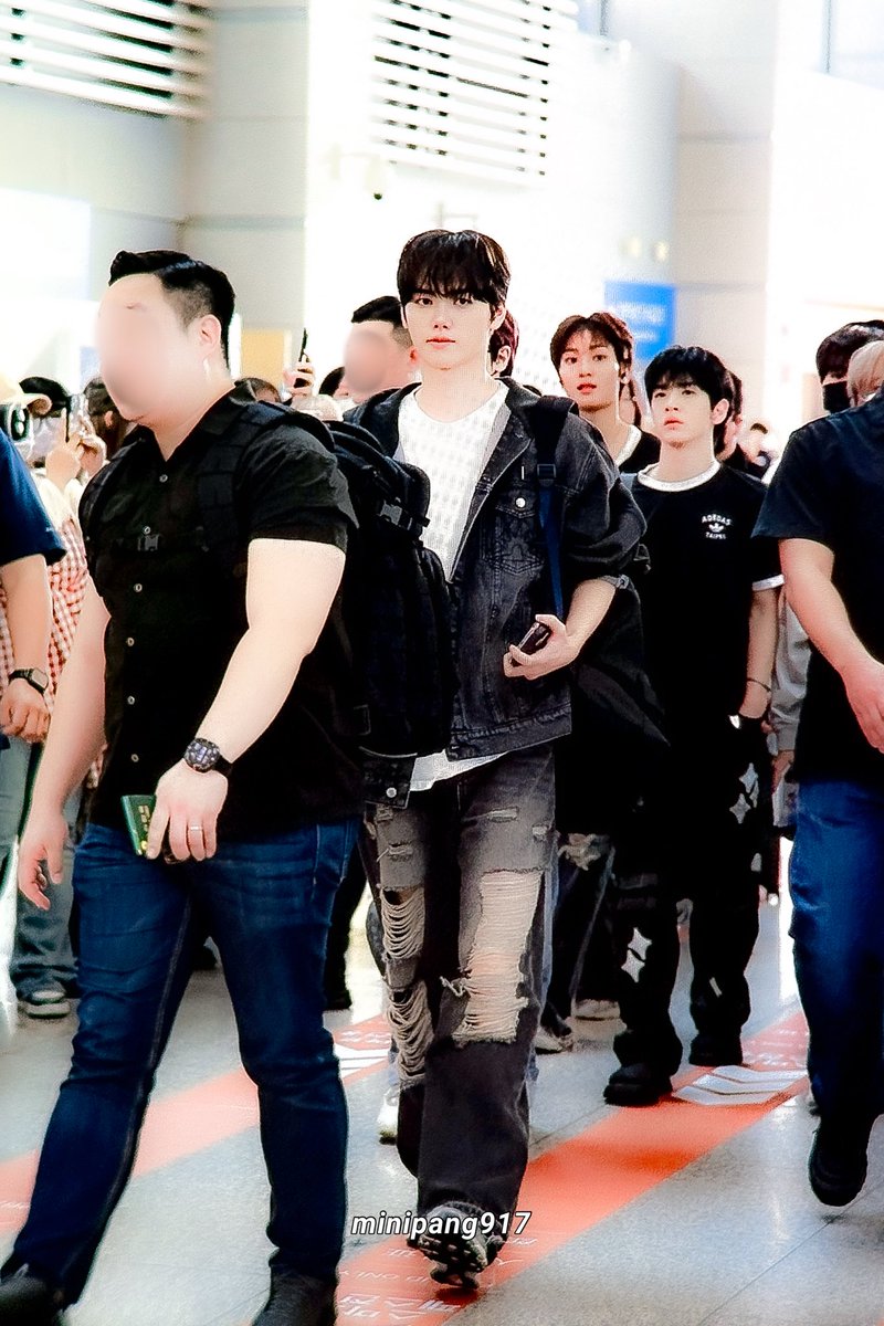 250827 ICN ㅂㅂ~.~
#강민희 #민희 #MINHEE
#크래비티 #CRAVITY