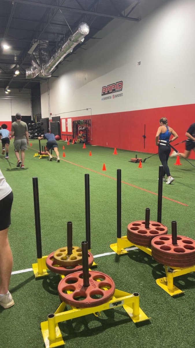 Addisonbendz12's tweet image. No practice today but got in some training at 
Rapid Sports Performance working on my speed and strength

@TroyTrojansWSOC 
@ImCollegeSoccer @ImYouthSoccer @ECNLgirls @PrepSoccer @TheSoccerWire @USYNT @Topdrawersoccer