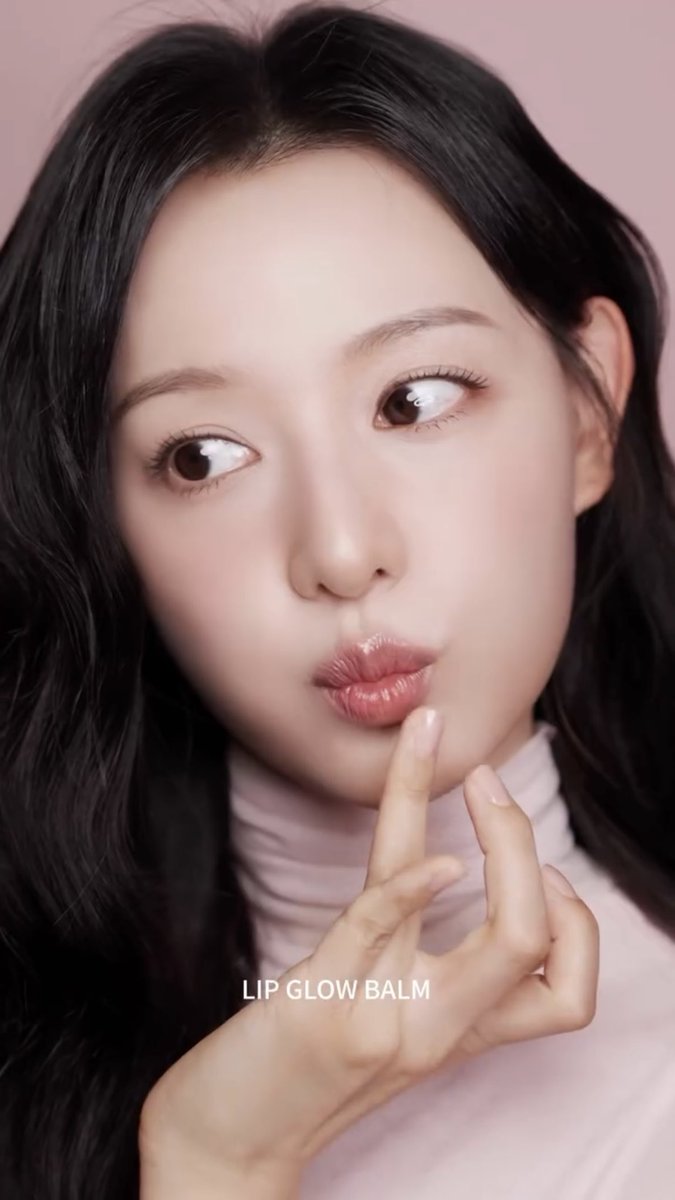 와 진짜 너무 예뻐.....