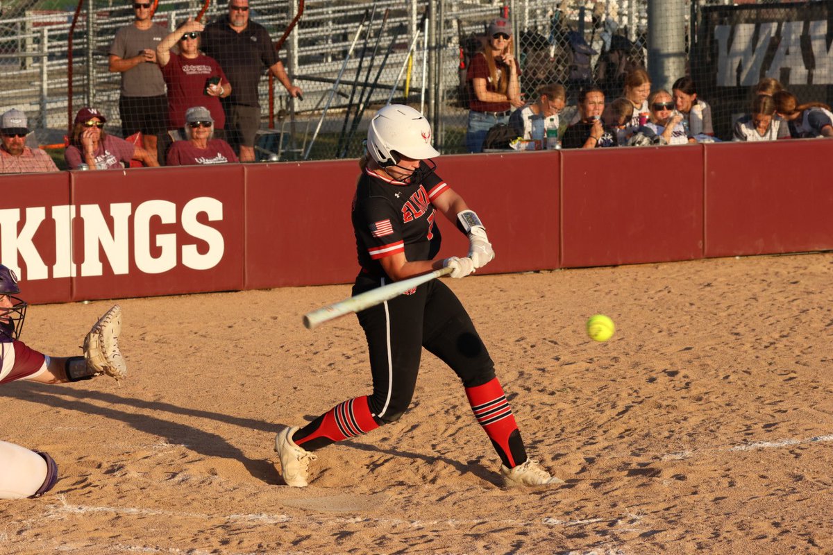 After 2

Waverly - 0
Antlers - 3

💣 for Samantha