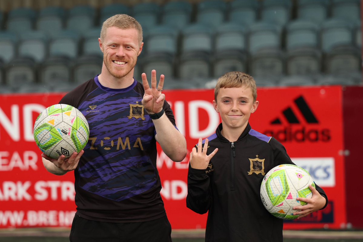 Two hat-trick heroes!🤍🖤

Captain Daryl Horgan led the way with three goals in Friday night’s First Division win, and MU14 player Micheal Callan followed it up with a hat-trick of his own against Sligo Rovers on Sunday.

A weekend to remember for the Lilywhites, from the first